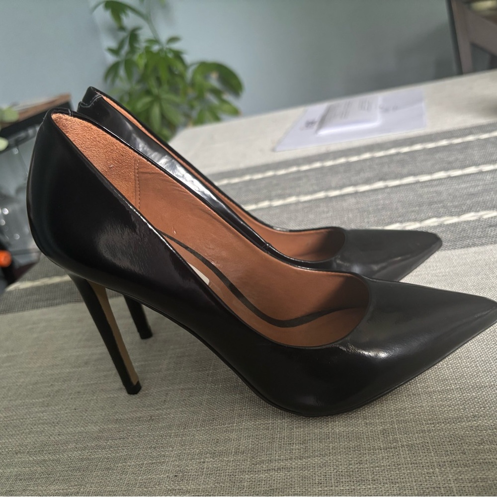 Steve Madden Glossy Black Stiletto Heels